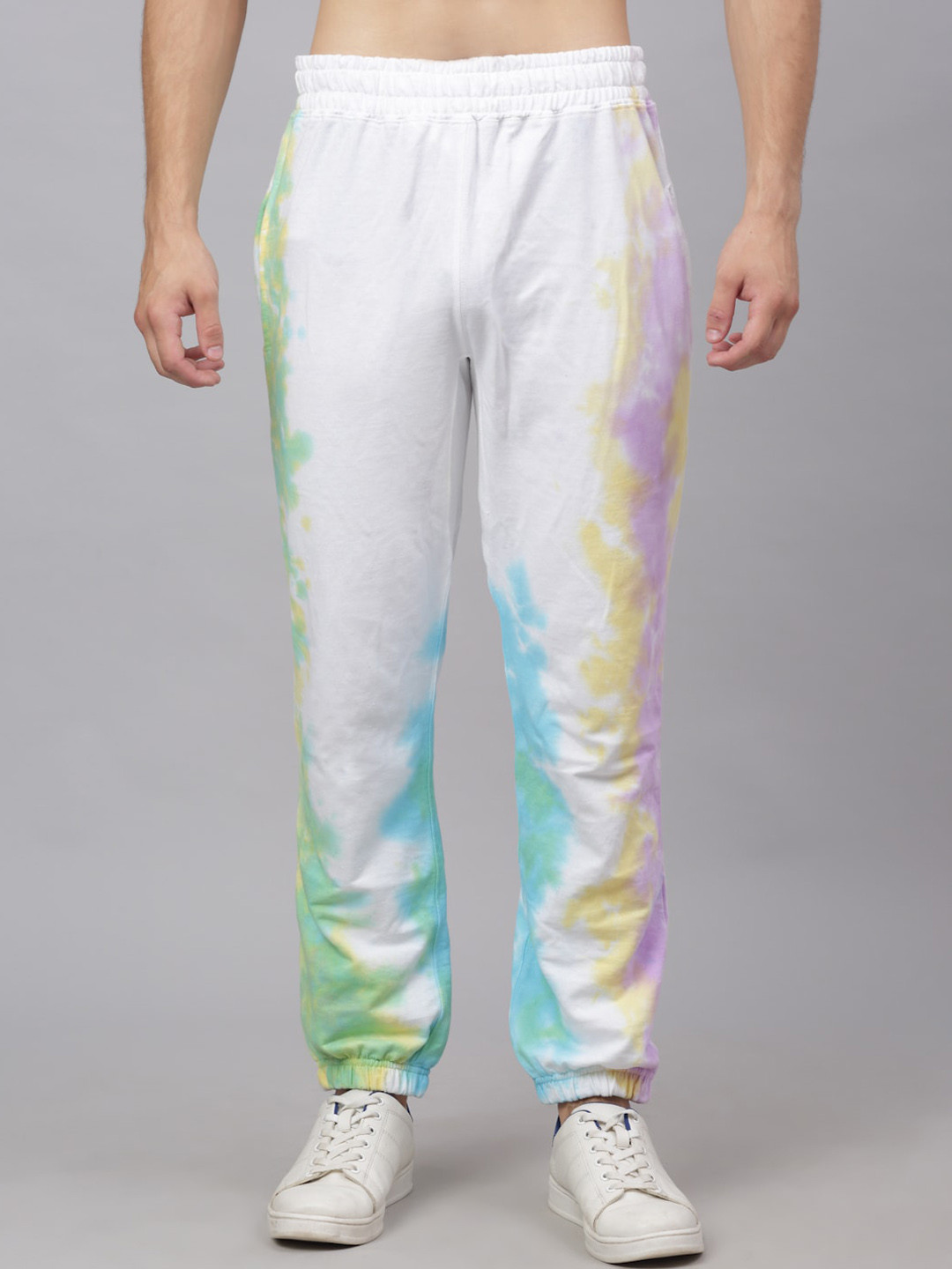 

Ennoble Men Green Tie & Dye Printed Relaxed-Fit Cotton Joggers, White