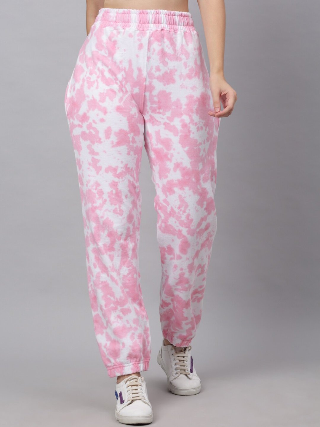 

Ennoble Women Pink & White Printed Cotton Relaxed-fit Joggers