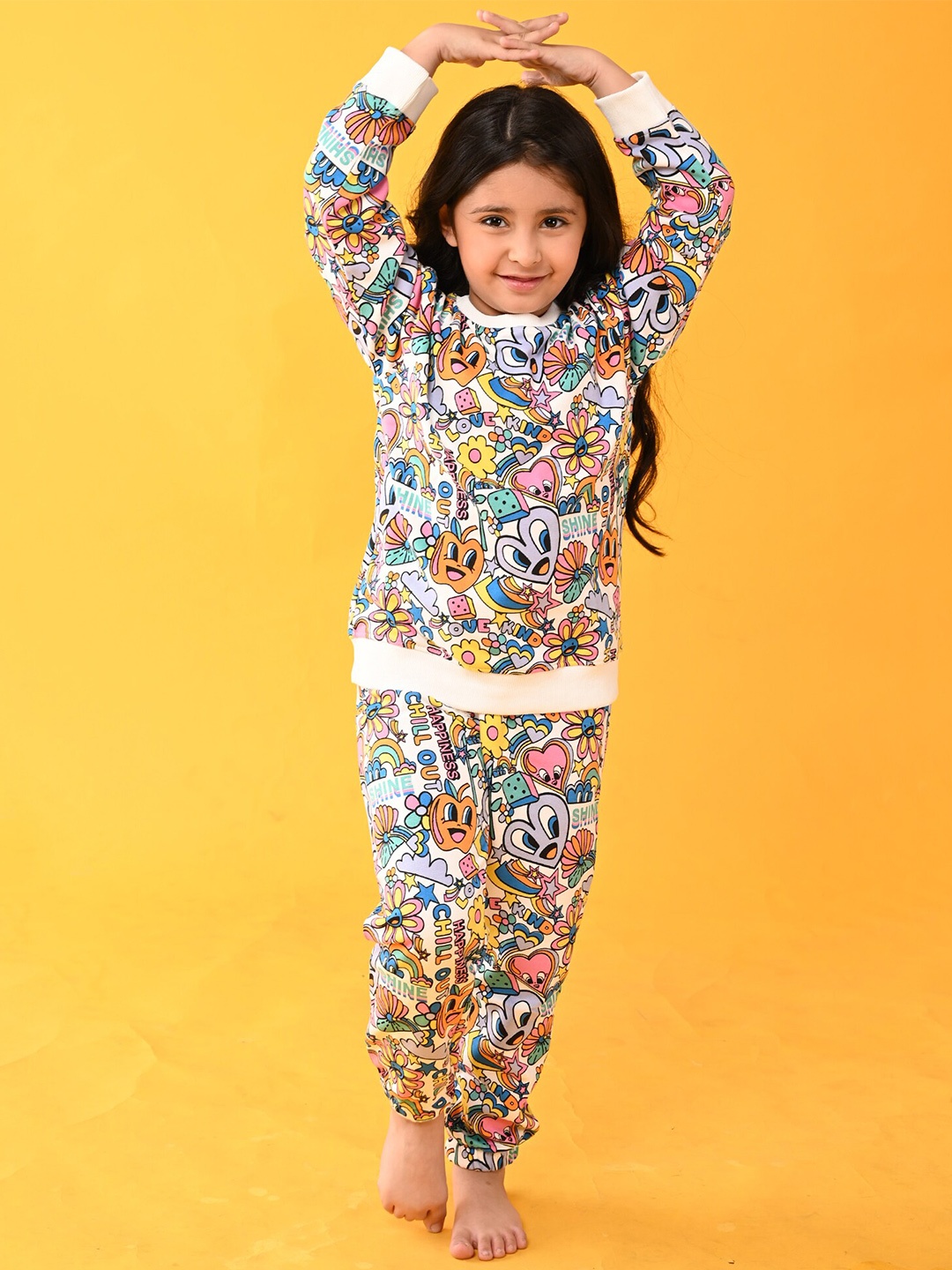 

Anthrilo Girls White & Blue Printed Fleece Sweatshirt With Joggers