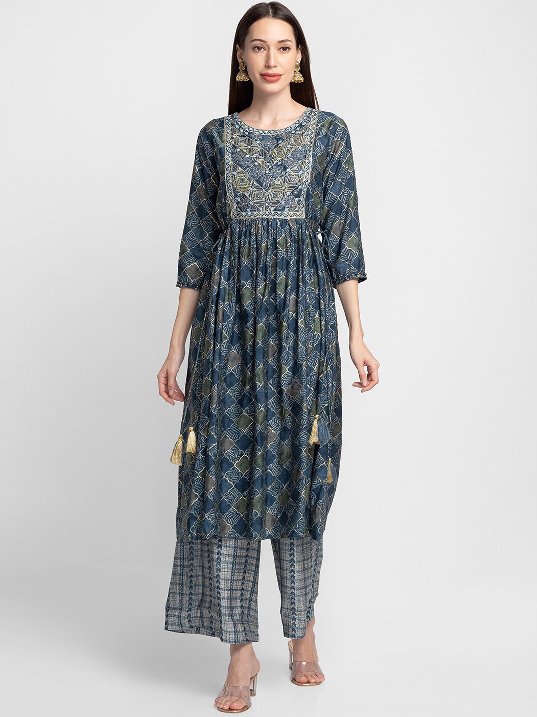 

Globus Women Blue Embroidered Mirror Work Kurta With Palazzos