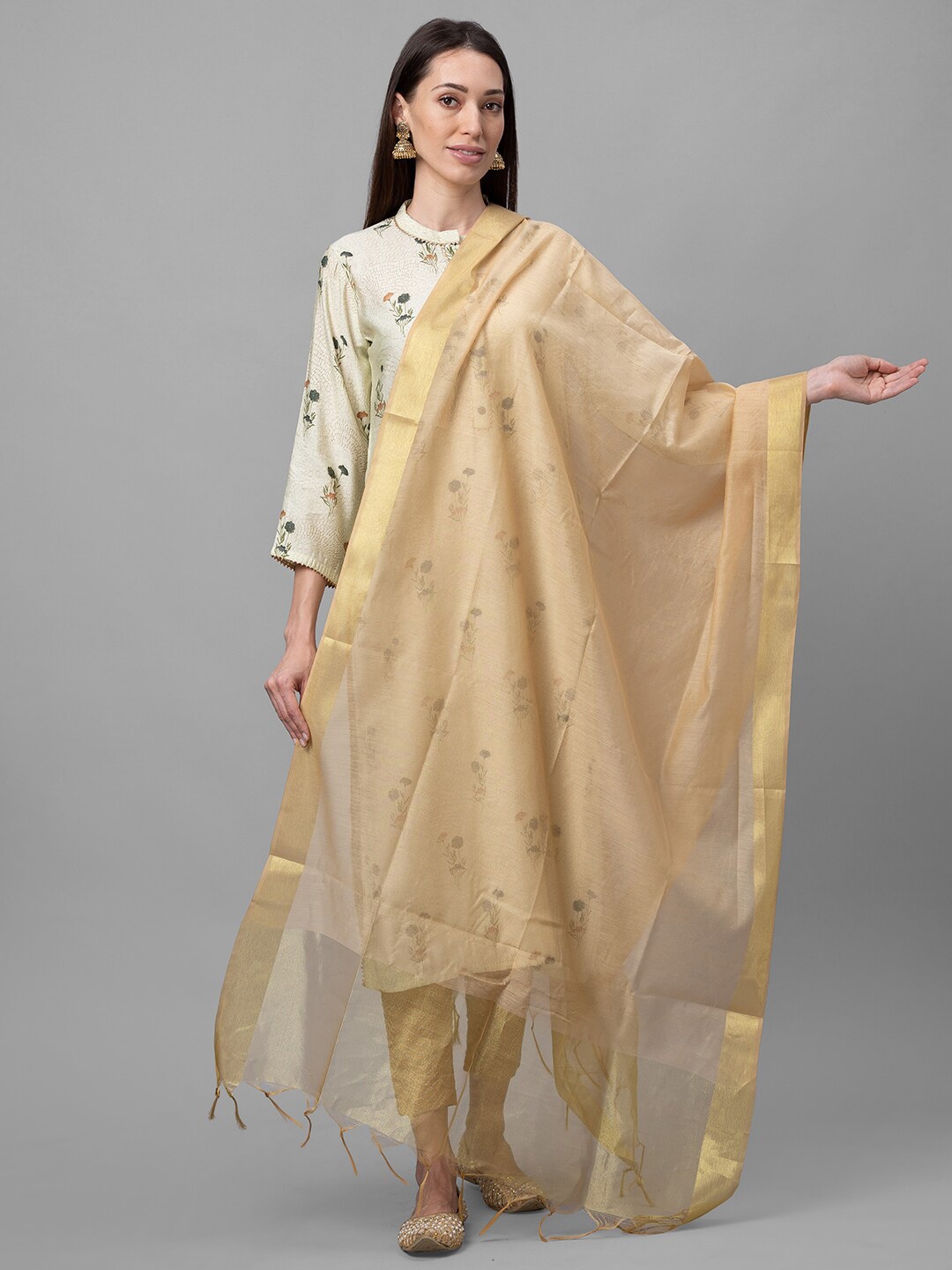 

Globus Beige & Gold-Toned Solid Dupatta with Zari