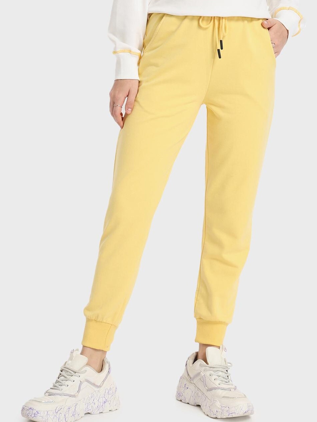 

Bewakoof Women Yellow Solid jogger