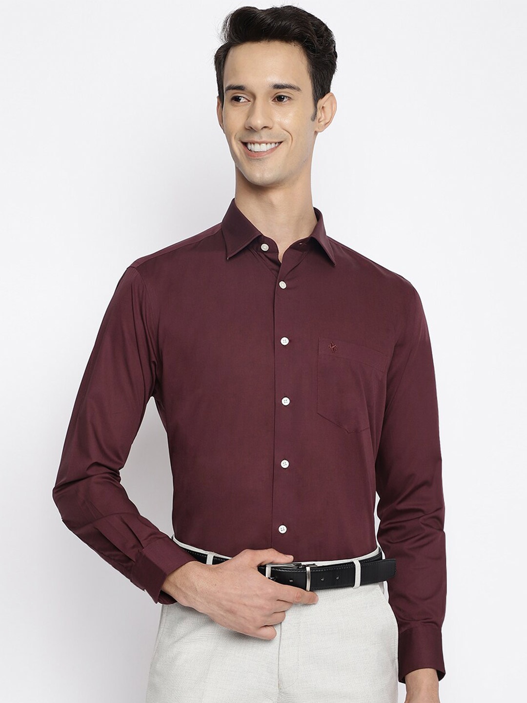 

Cantabil Men Maroon Solid Cotton Long Sleeves Formal Shirt