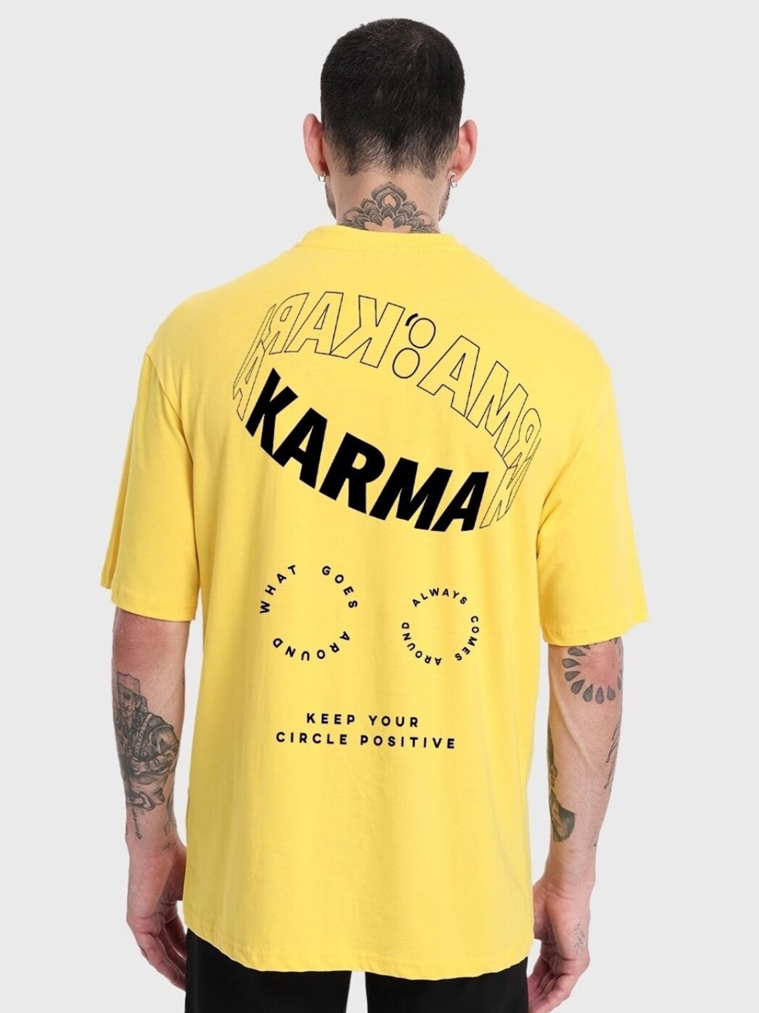 

Bewakoof Men Yellow Typography Printed Drop-Shoulder Sleeves Loose Cotton T-shirt