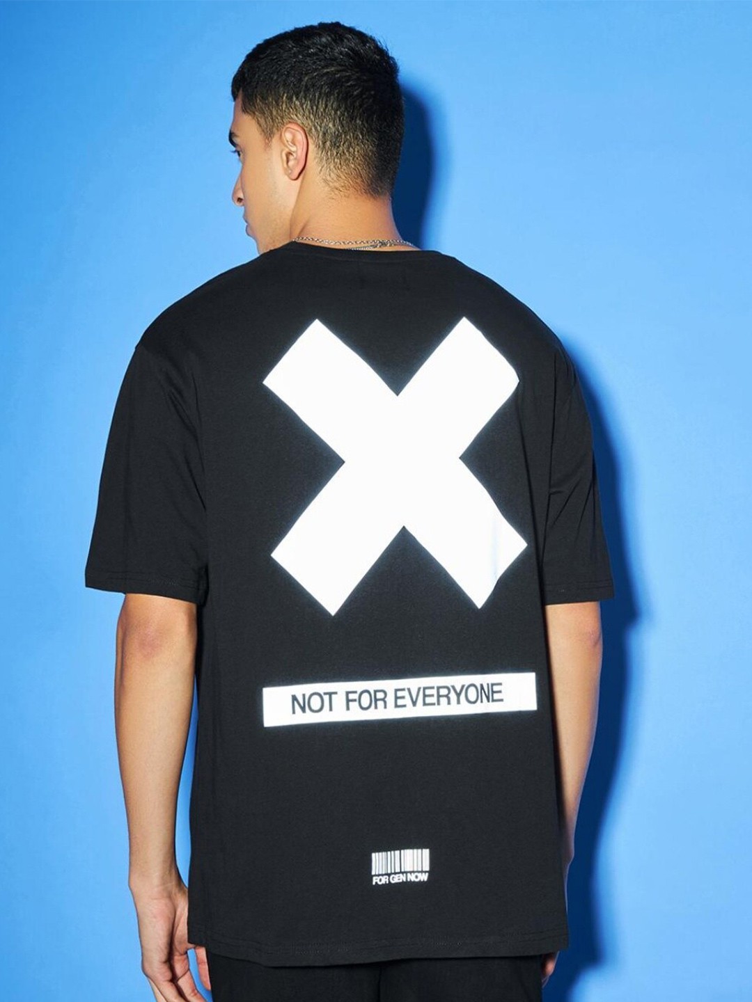 

Bewakoof Men Black Reflective X Typography Super Loose T-shirt