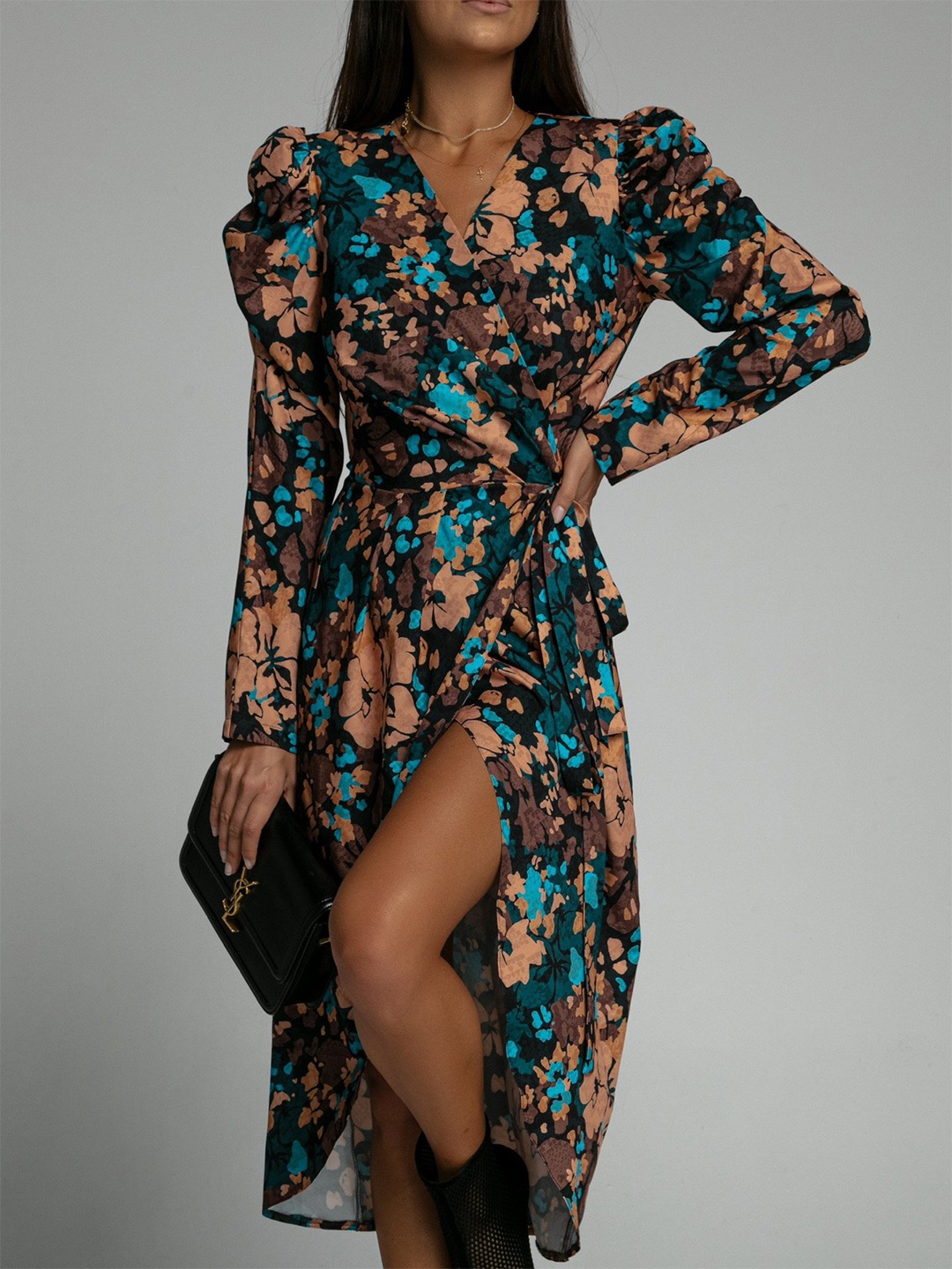 

BoStreet Women Brown Floral Printed Dress