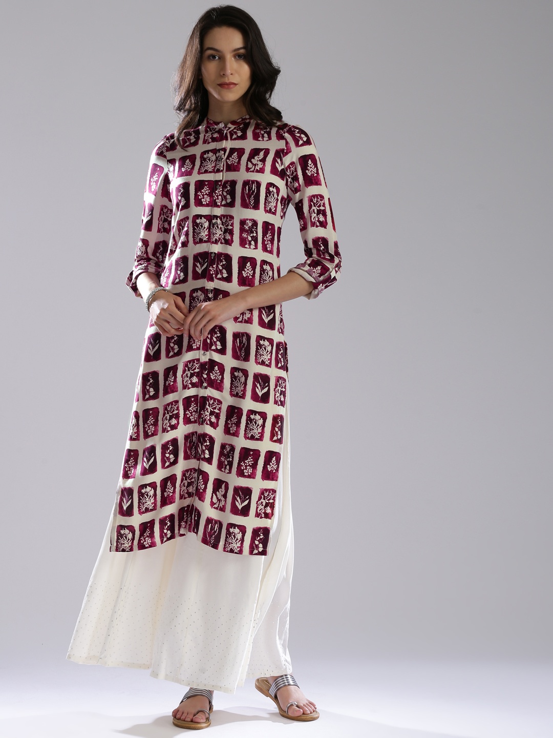 

W Women Beige & Burgundy Printed Straight Sustainable Kurta