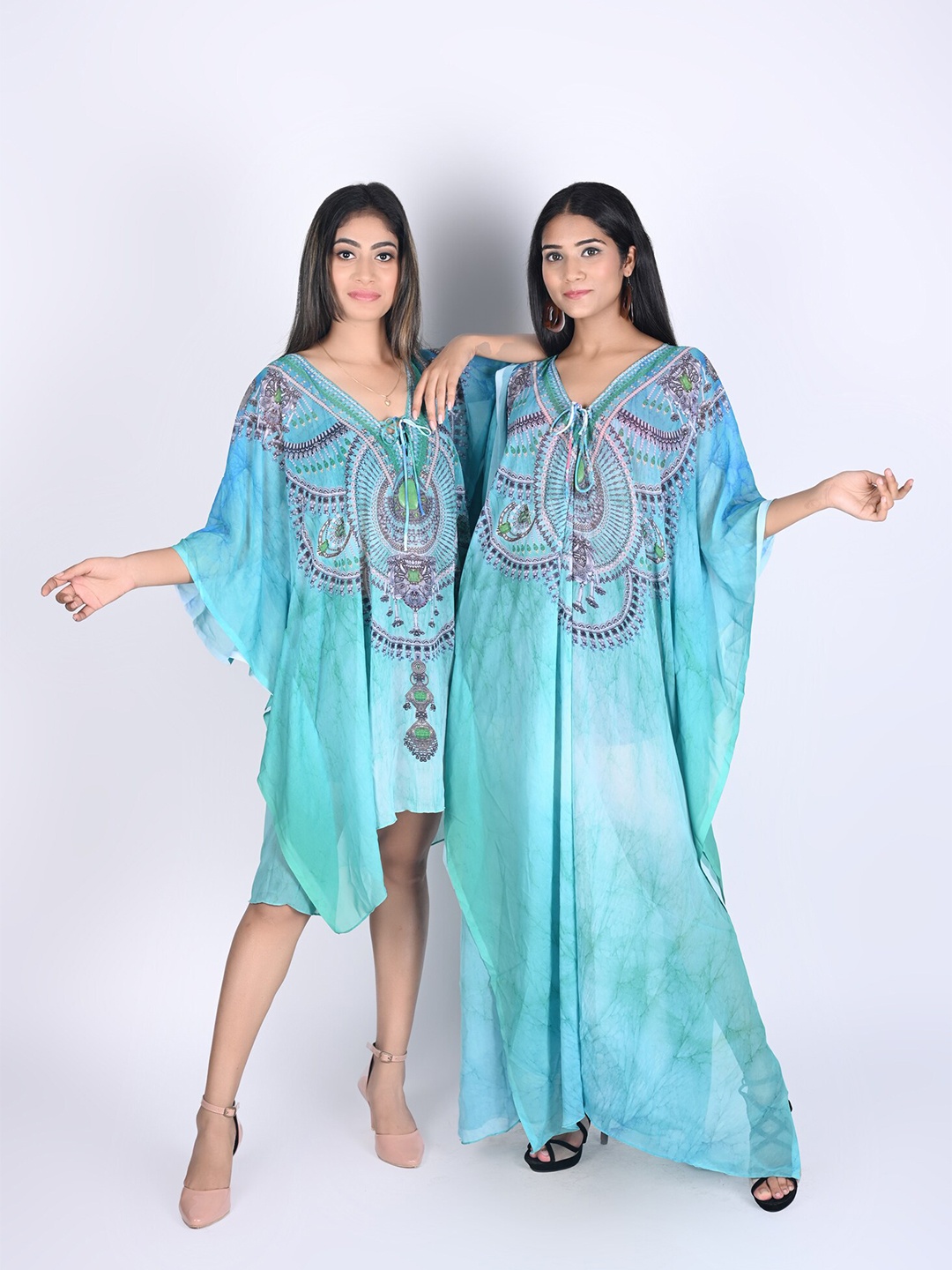 

Rajoria Instyle Blue & Turquoise Blue Tie and Dye Dyed Georgette Kaftan Dress