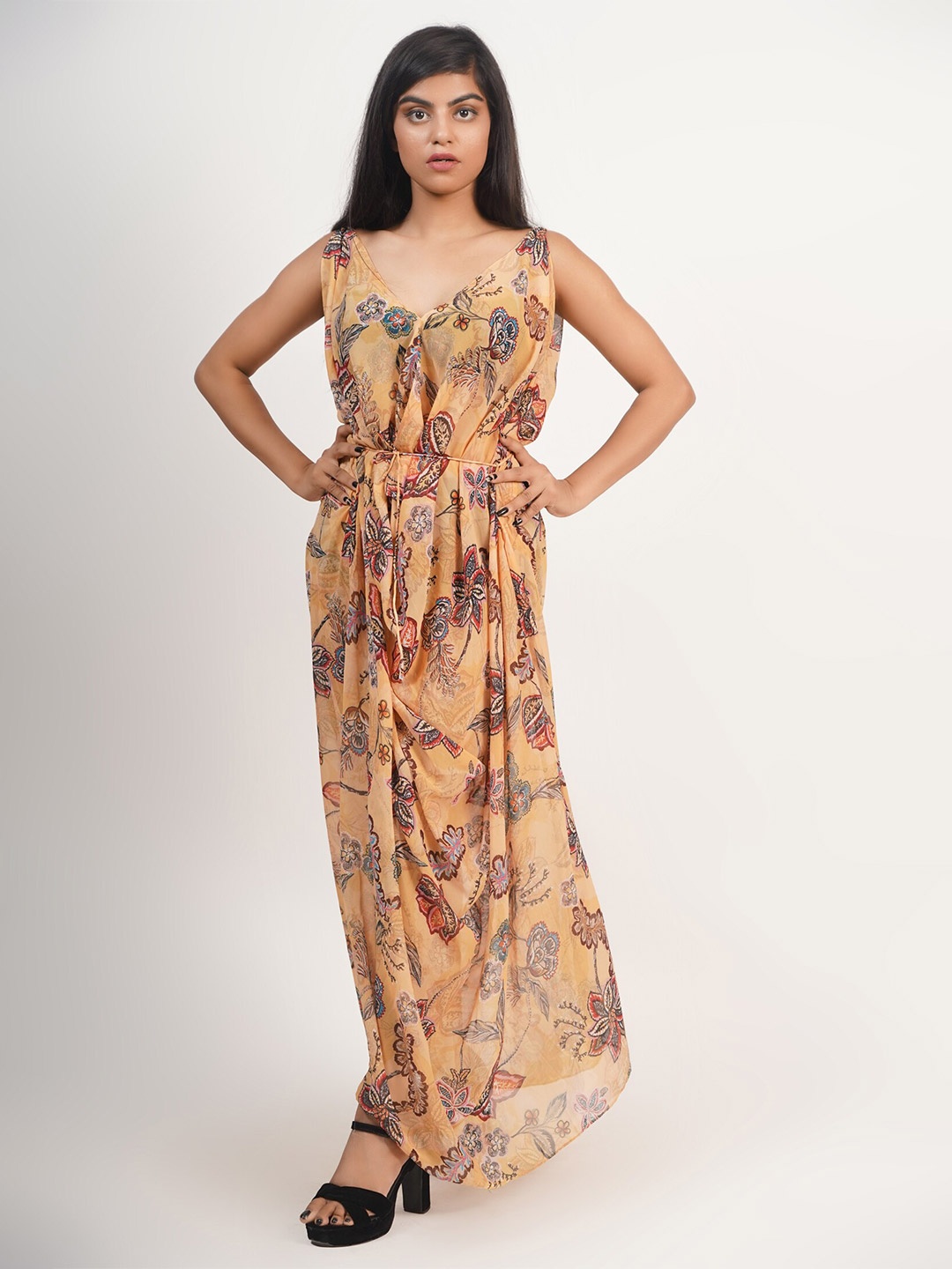 

Rajoria Instyle Brown Floral Georgette Ethnic Maxi Dress