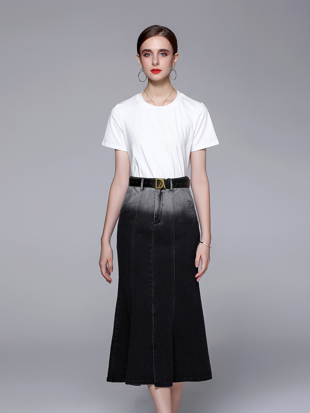 

JC Collection Women White & Black T-Shirt With Skirt