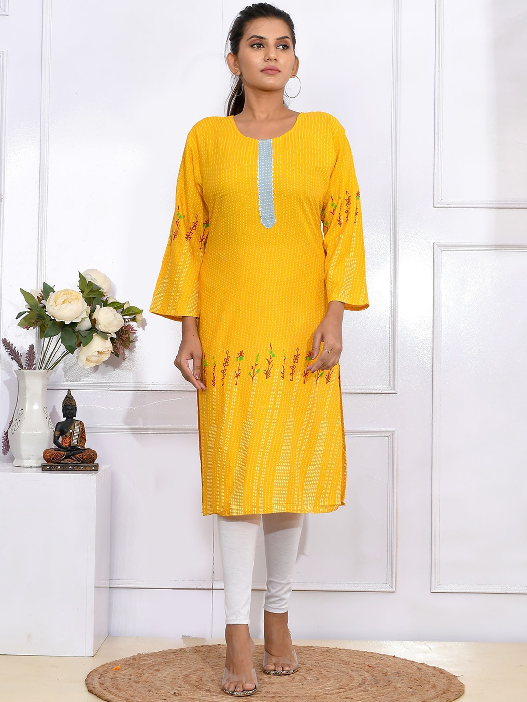 

Kesarya Women Yellow Floral Pure Cotton Kurta