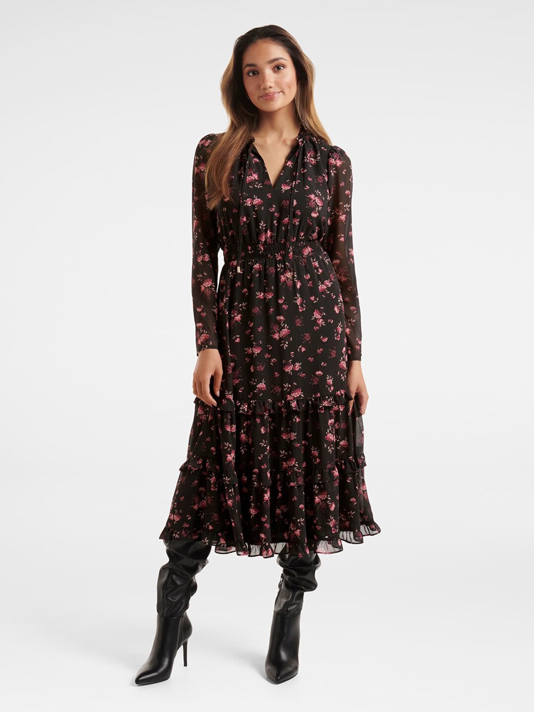 

Forever New Black Printed Floral Midi Dress