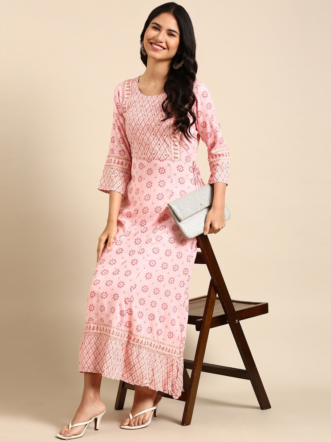 

SHOWOFF Floral Printed A-Line Kurta, Pink