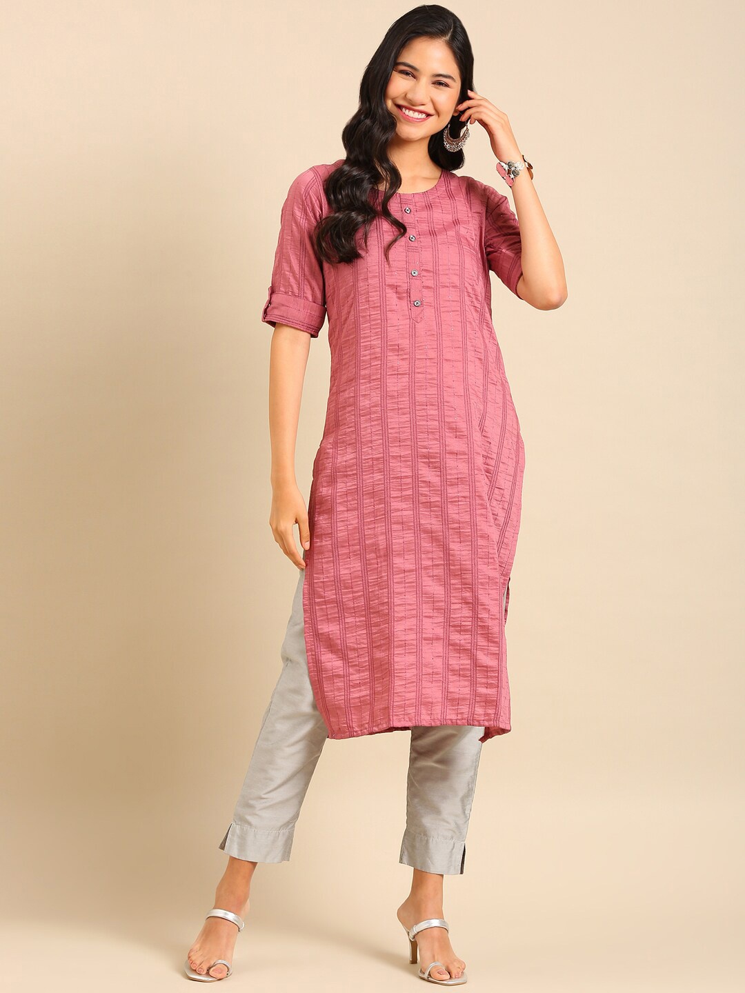 

SHOWOFF Women Mauve Woven Design Striped Kurta