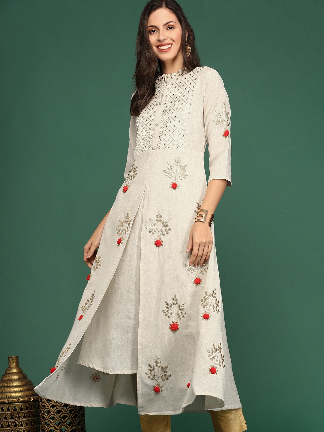 

SHOWOFF Ethnic Motifs Embroidered Mirror Work Pastels Cotton Kurta, Off white