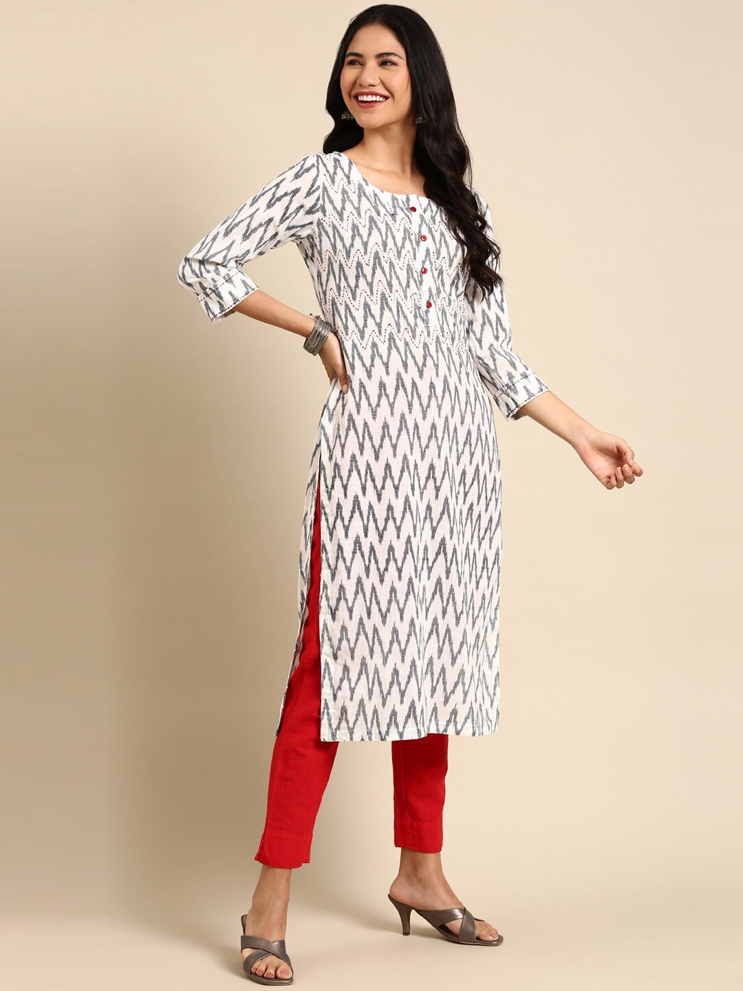 

SHOWOFF Chevron Chanderi Cotton Printed Kurta, White
