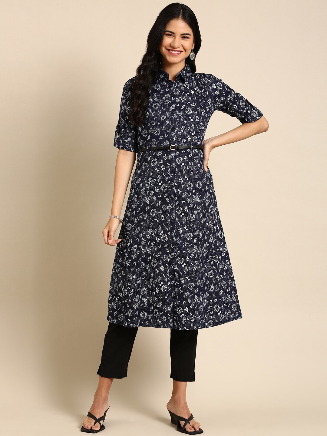 

SHOWOFF Women Navy Blue & White Floral Printed Belted Detail Denim Cotton Kurta