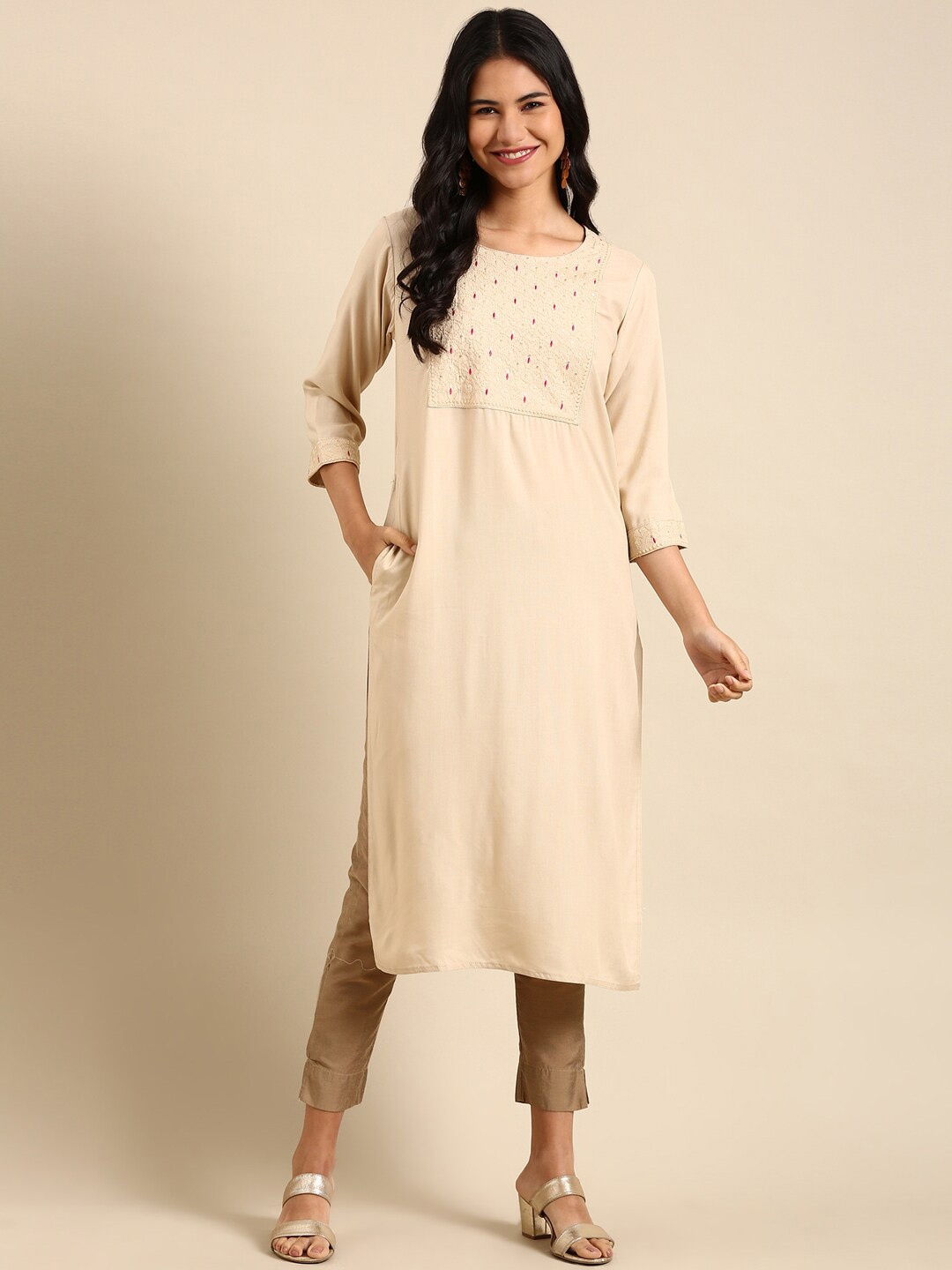 

SHOWOFF Sequins Straight Cotton Kurta, Cream