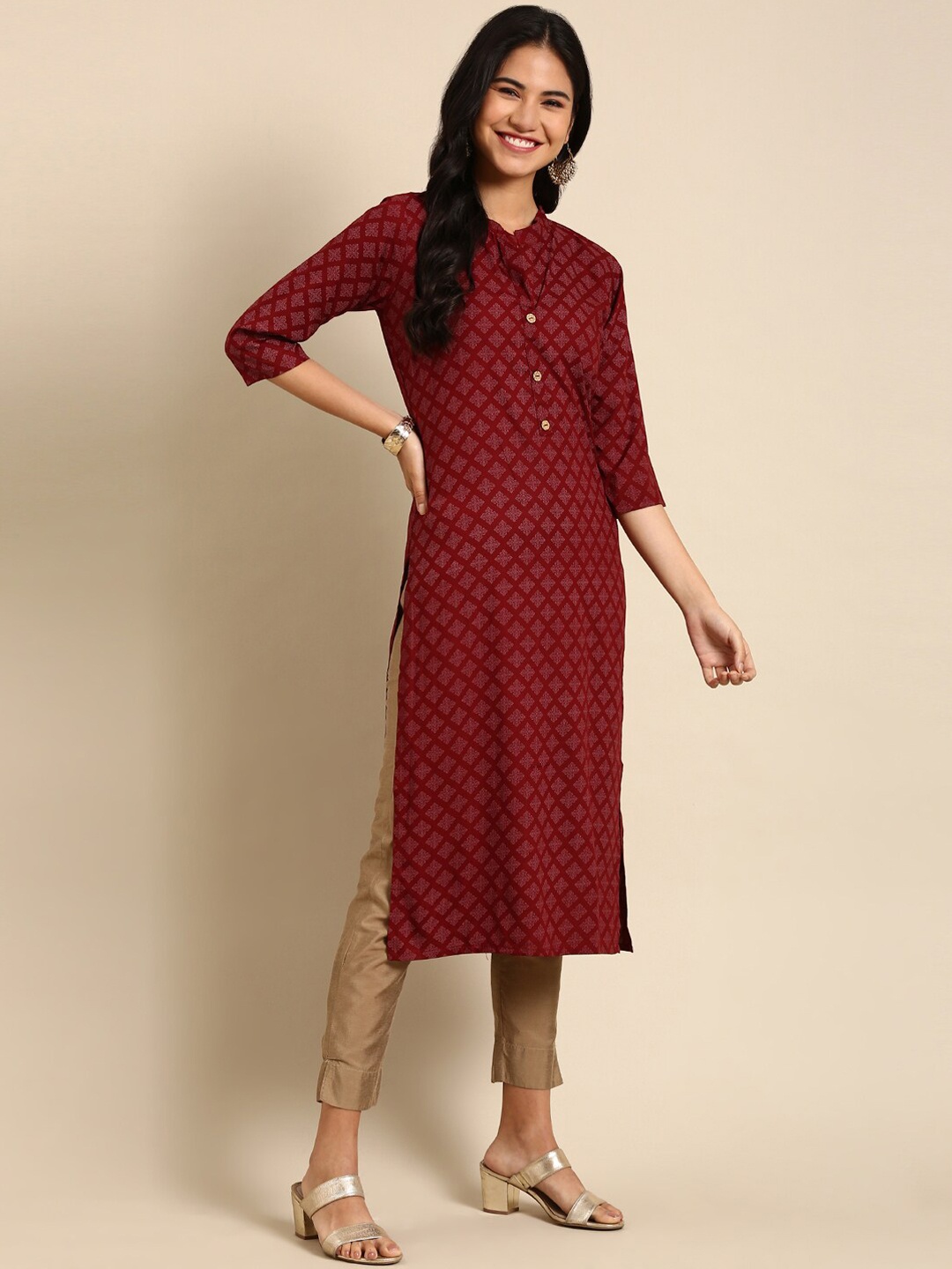 

SHOWOFF Women Maroon Ethnic Motifs Printed Chanderi Silk Kurta