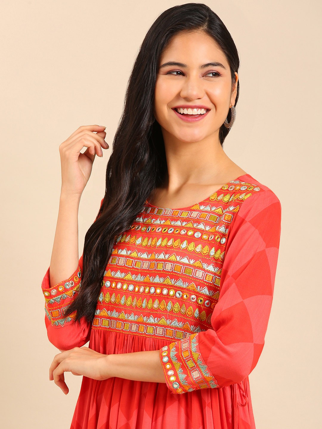 

SHOWOFF Geometric Printed Mirror Work Cotton Kurta, Orange