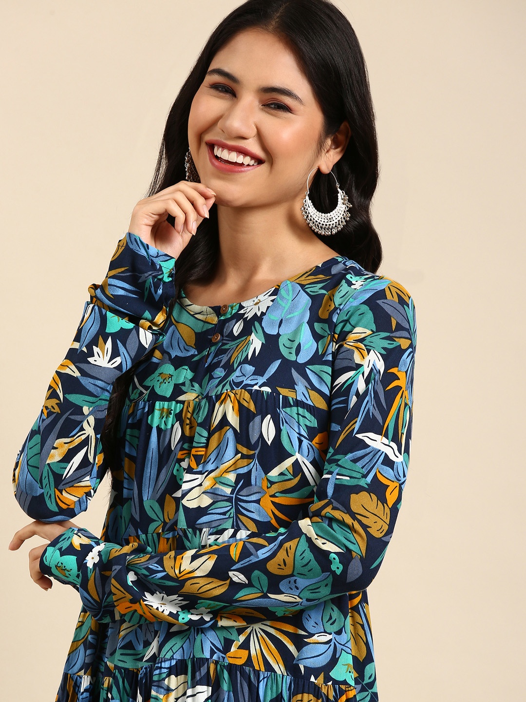 

SHOWOFF Floral Printed Cotton Kurta, Navy blue