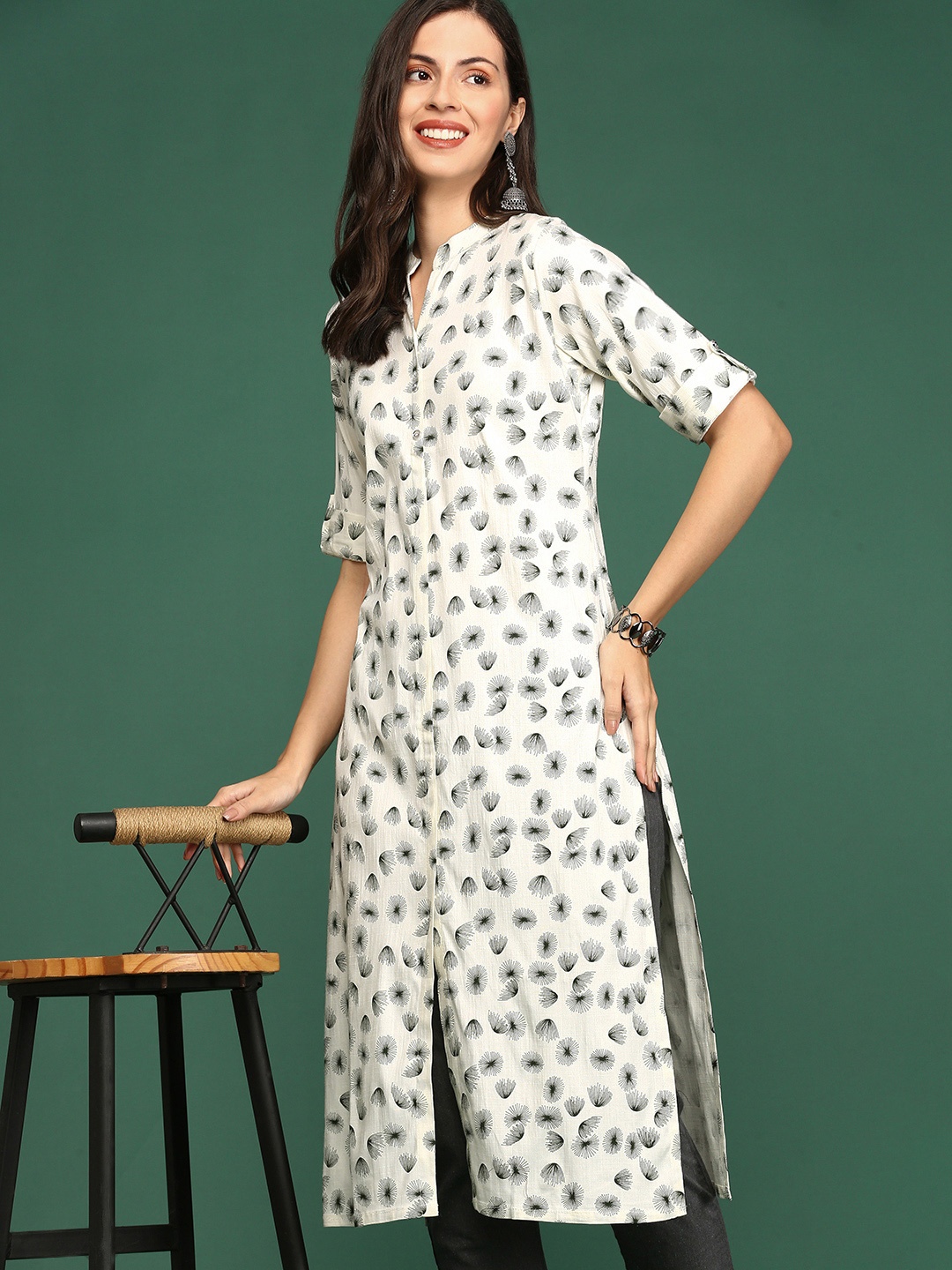 

SHOWOFF Mandarin Collar Printed Cotton Kurta, Off white