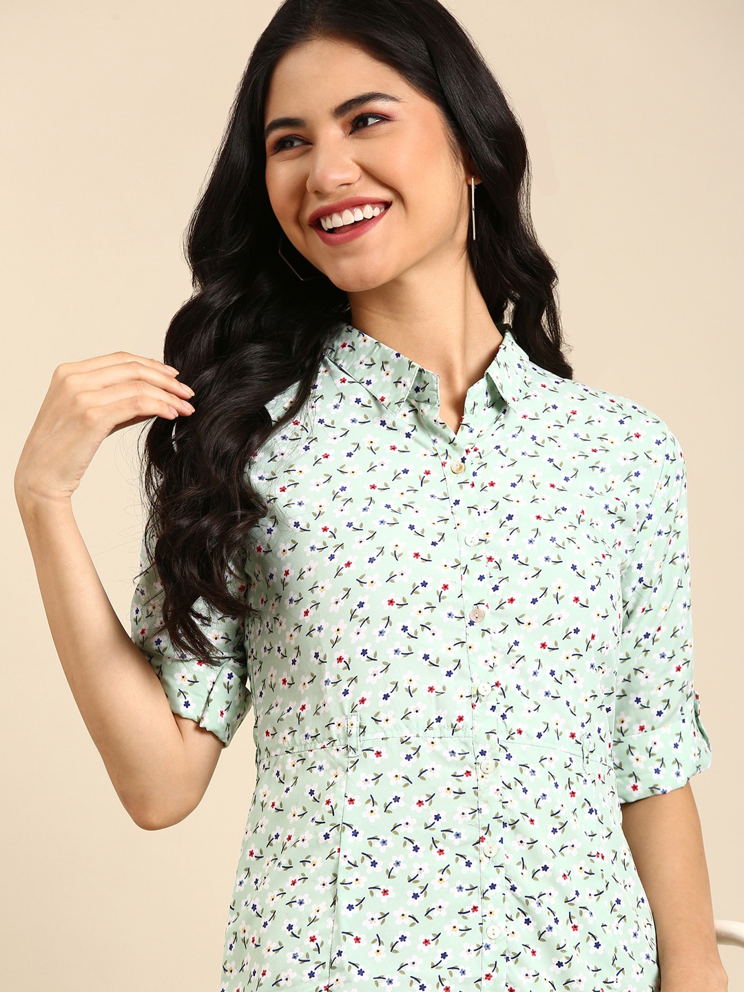 

SHOWOFF Women Green Floral Printed Belted Detail Kurta