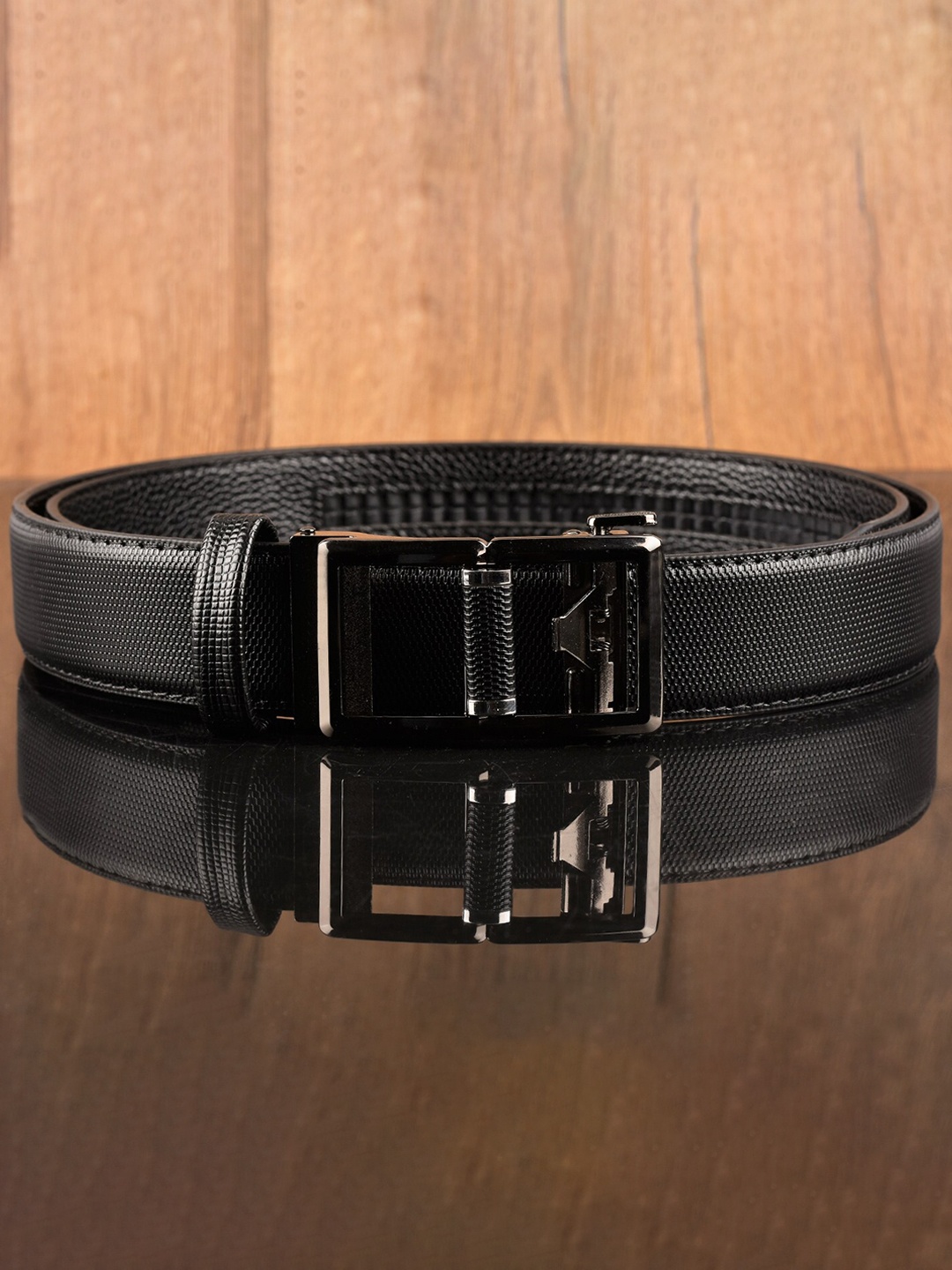 

BuckleUp Men Black Textured Belt