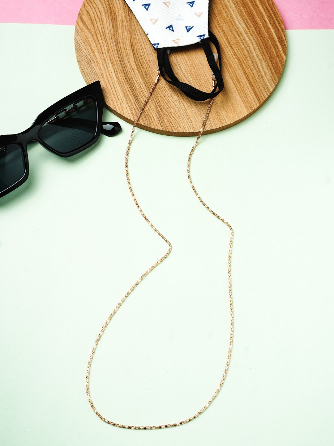 

Ferosh Gold-Toned Mask Chains