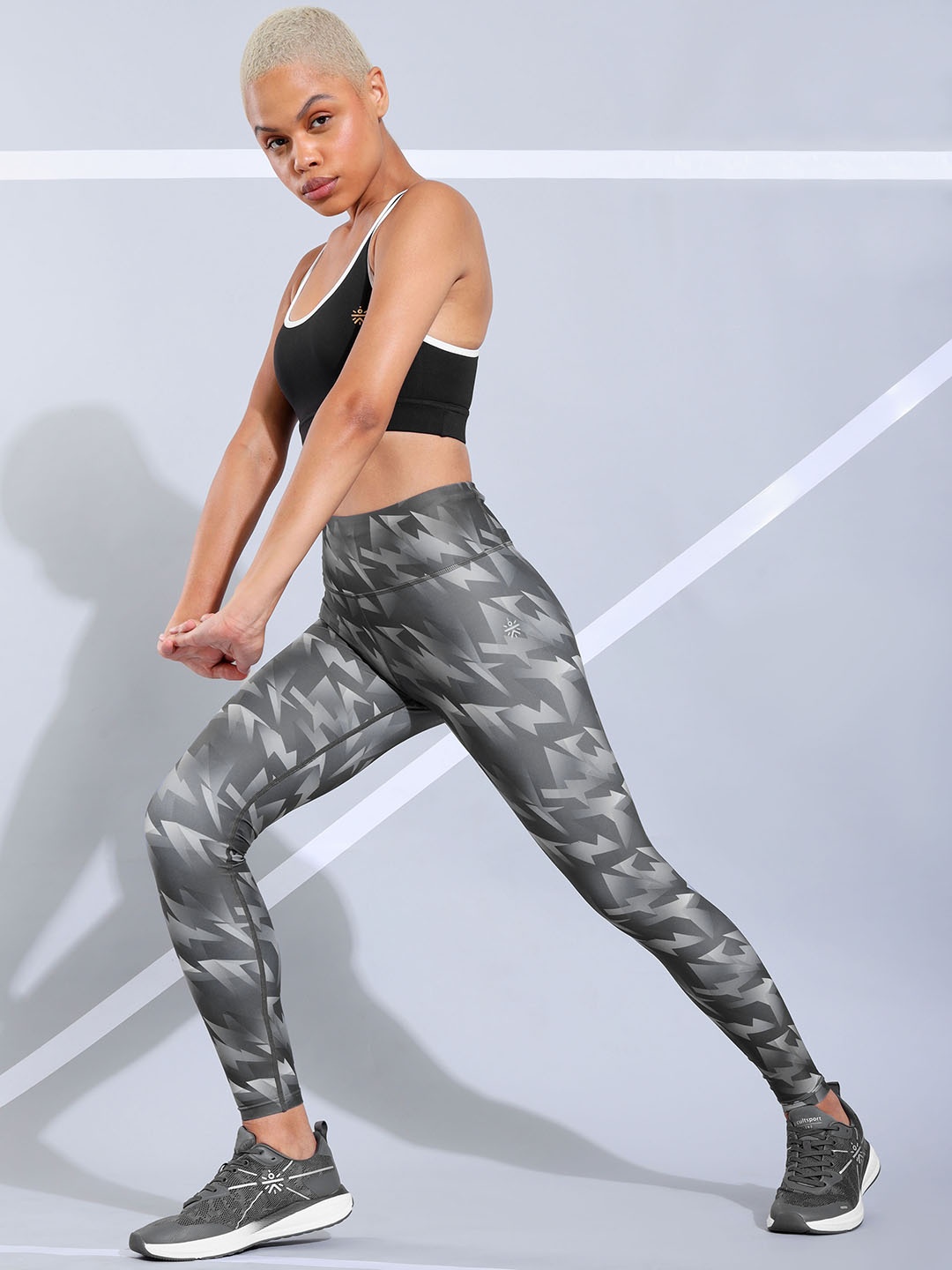 

CULT Absolute Fit Geometric Toned Sports Tights, Grey