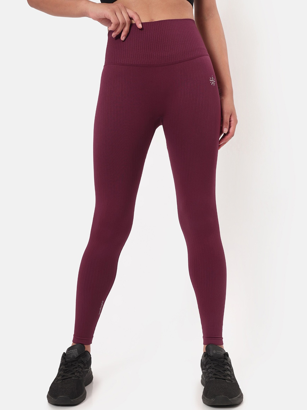 

Cultsport Women Ribbed Seamless Solid Anti Chafing Tights, Maroon