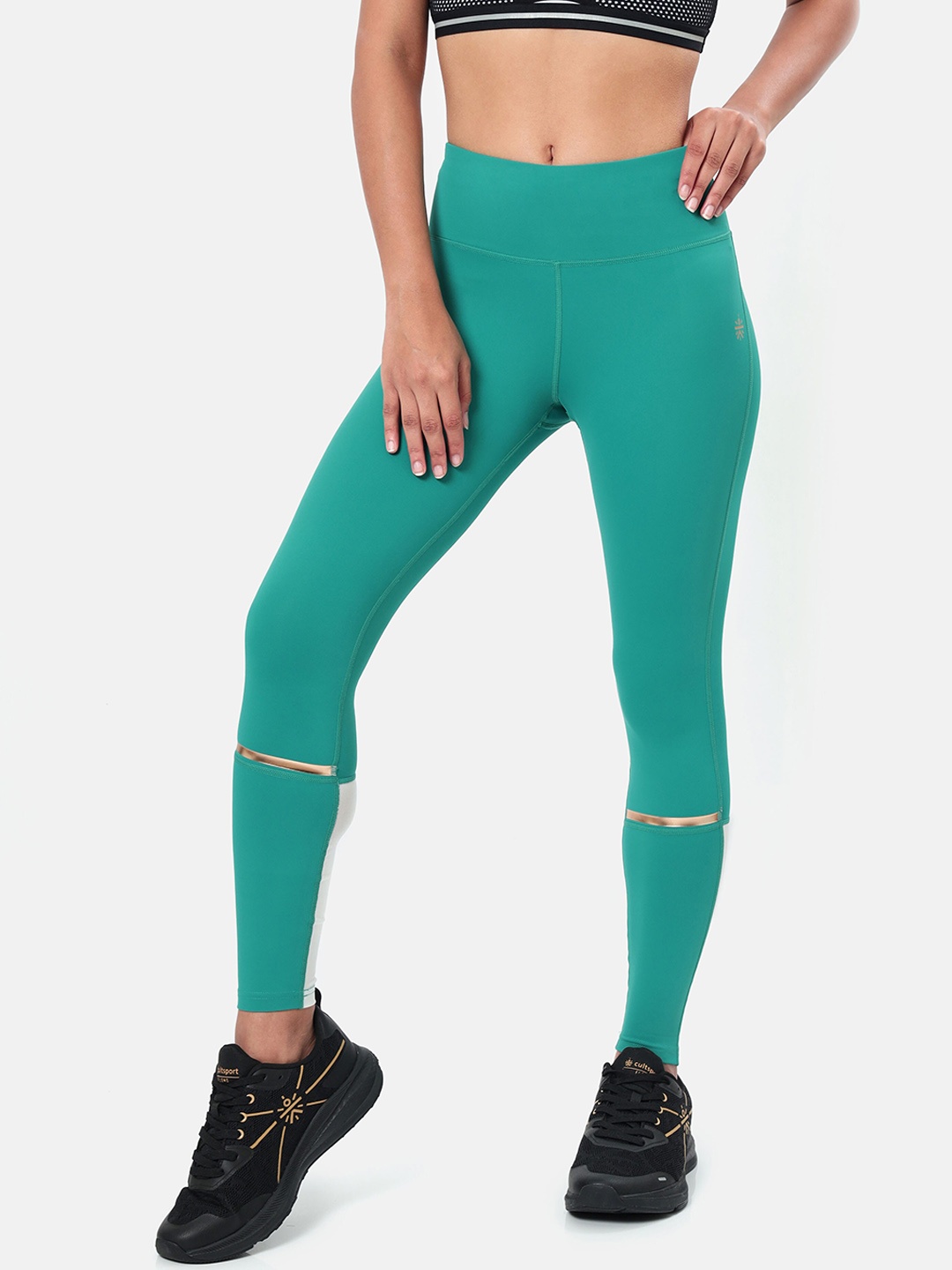 

Cultsport Women Absolute Fit Sports Tights With Reflective Details, Green