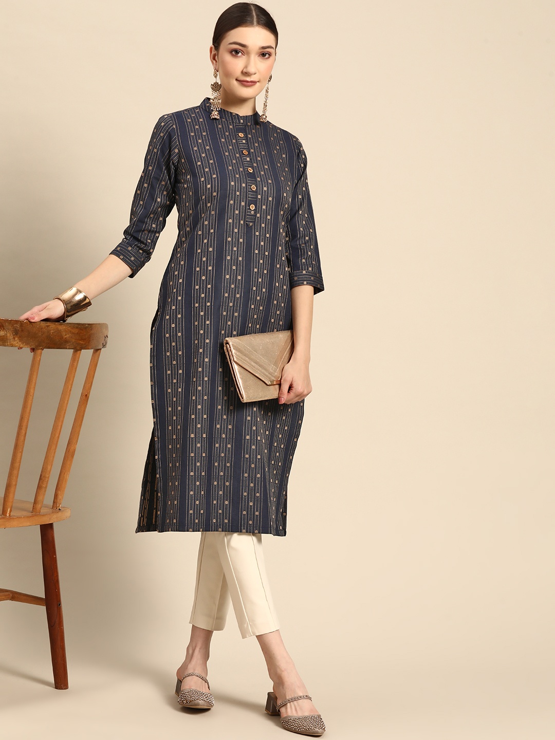 

Sangria Women Navy Blue & Beige Striped Kurta