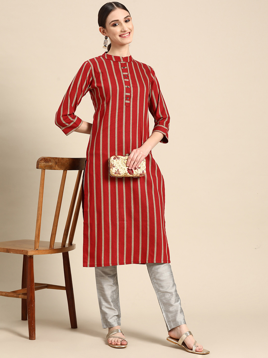 

Sangria Women Red Striped Straight Kurta
