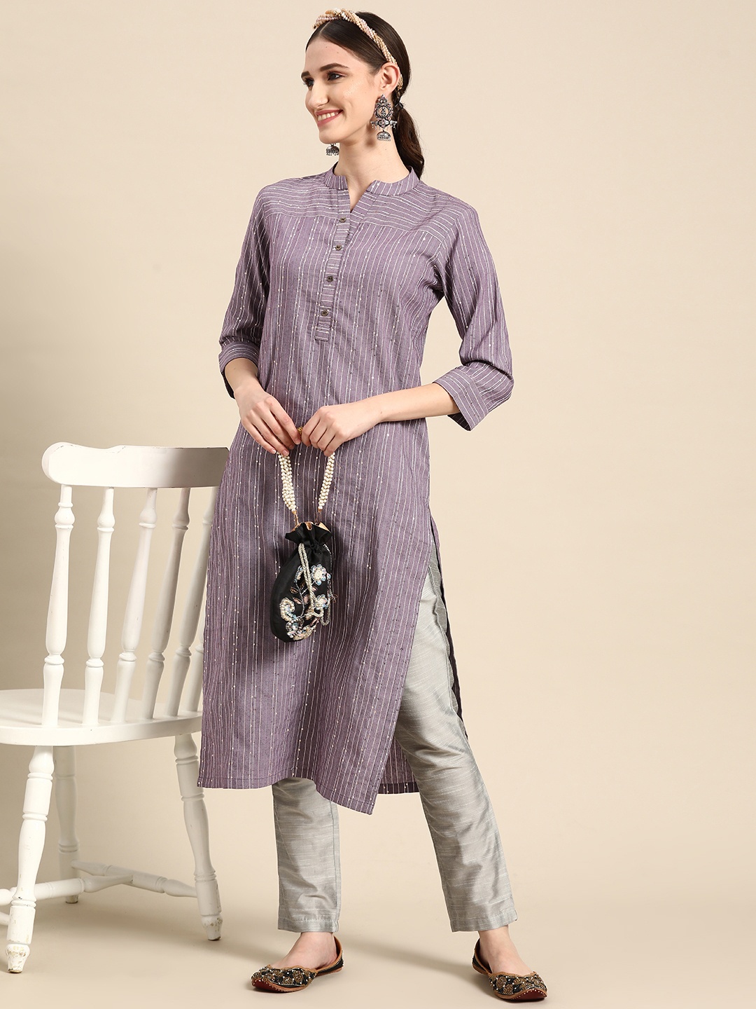 

Sangria Women Purple & Violet Striped Straight Kurta