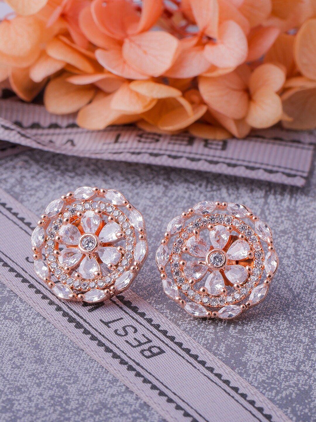 

Brandsoon Rose Gold-Plated Classic Studs Earrings