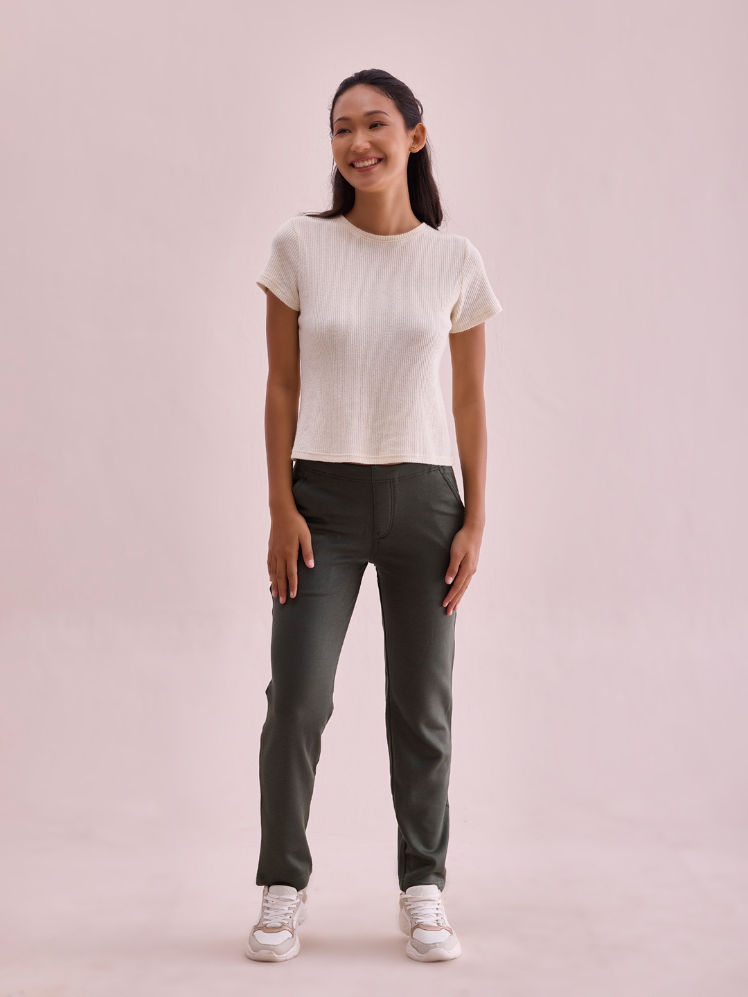 Go Colors Women Green Solid Treggings