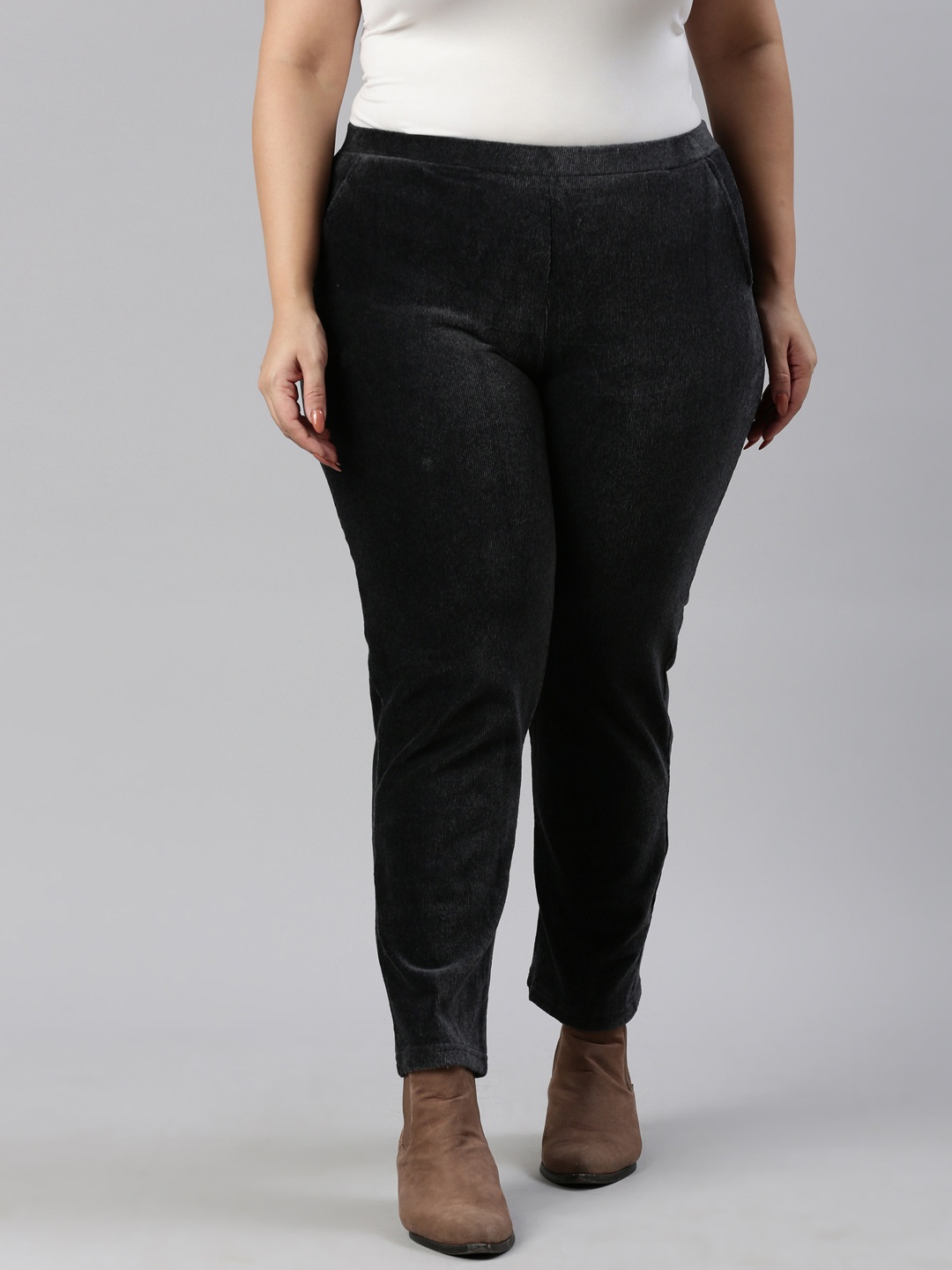 

Go Colors Plus Women Grey Melange Cotton Slim Fit Jeggings