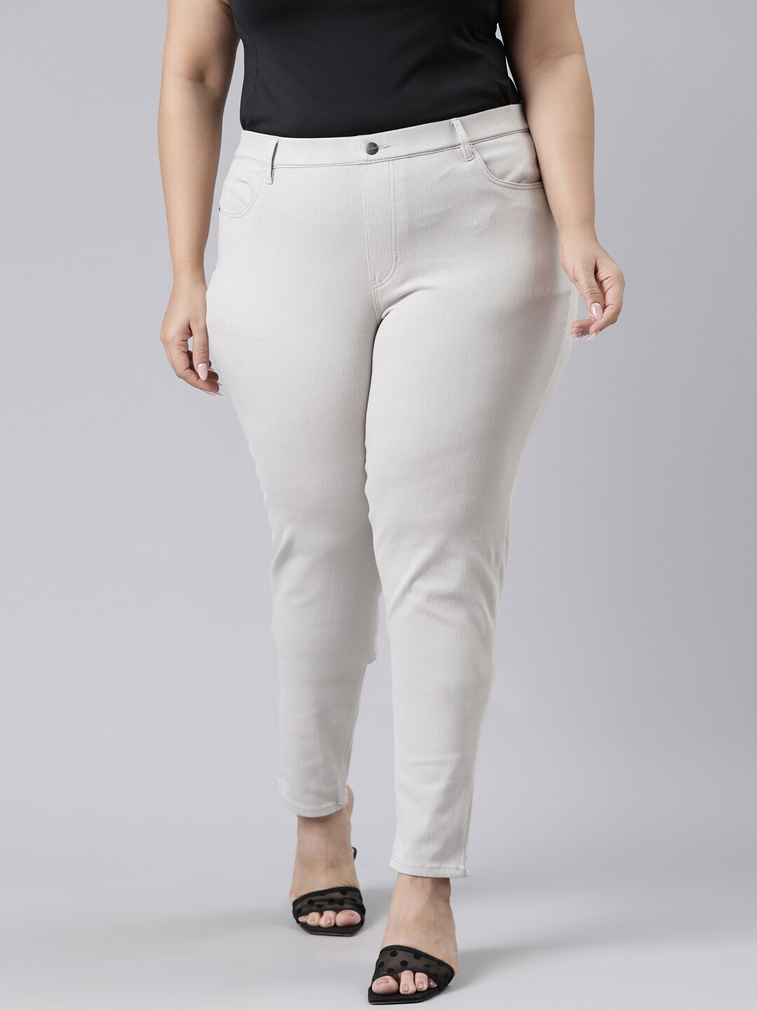 

Go Colors Women Grey Plus Size Slim Fit Jeggings