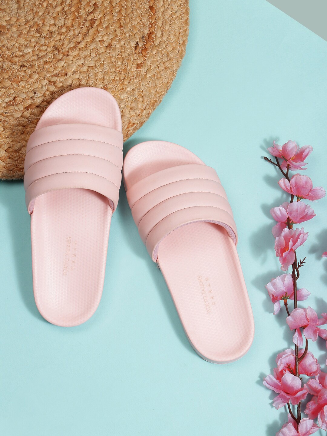 

Tokyo Talkies Women Pink Solid Sliders