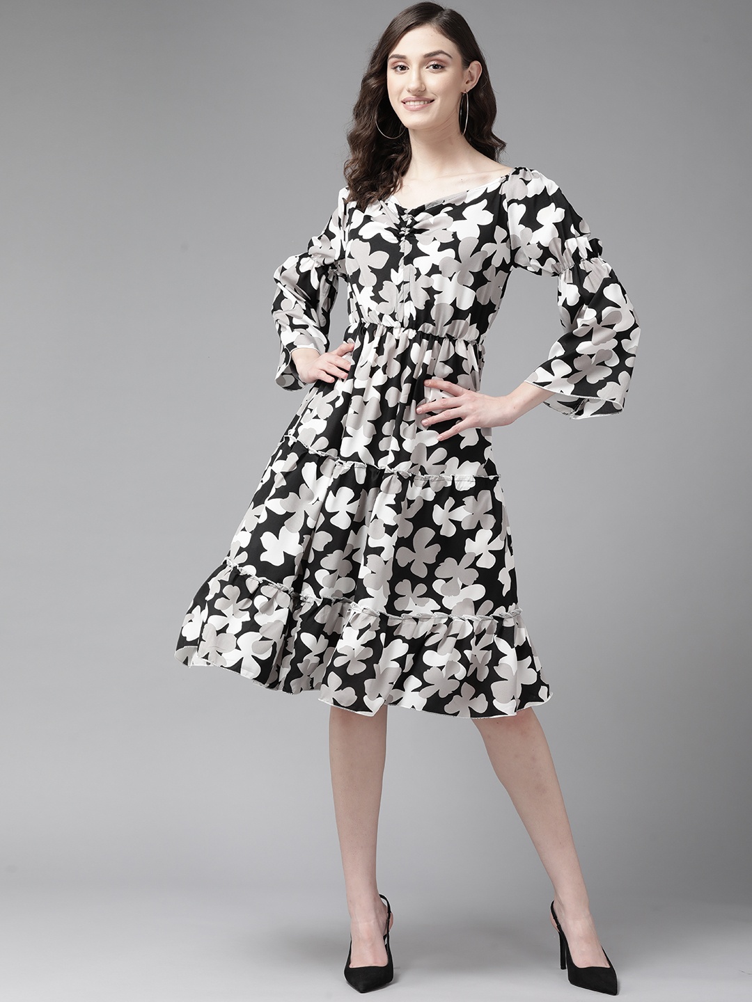 

Aarika Women Black & White Floral Print Fit & Flare Midi Dress