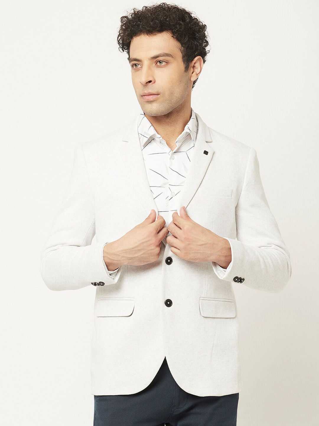 

Crimsoune Club Men White Solid Single-Breasted Casual Blazers