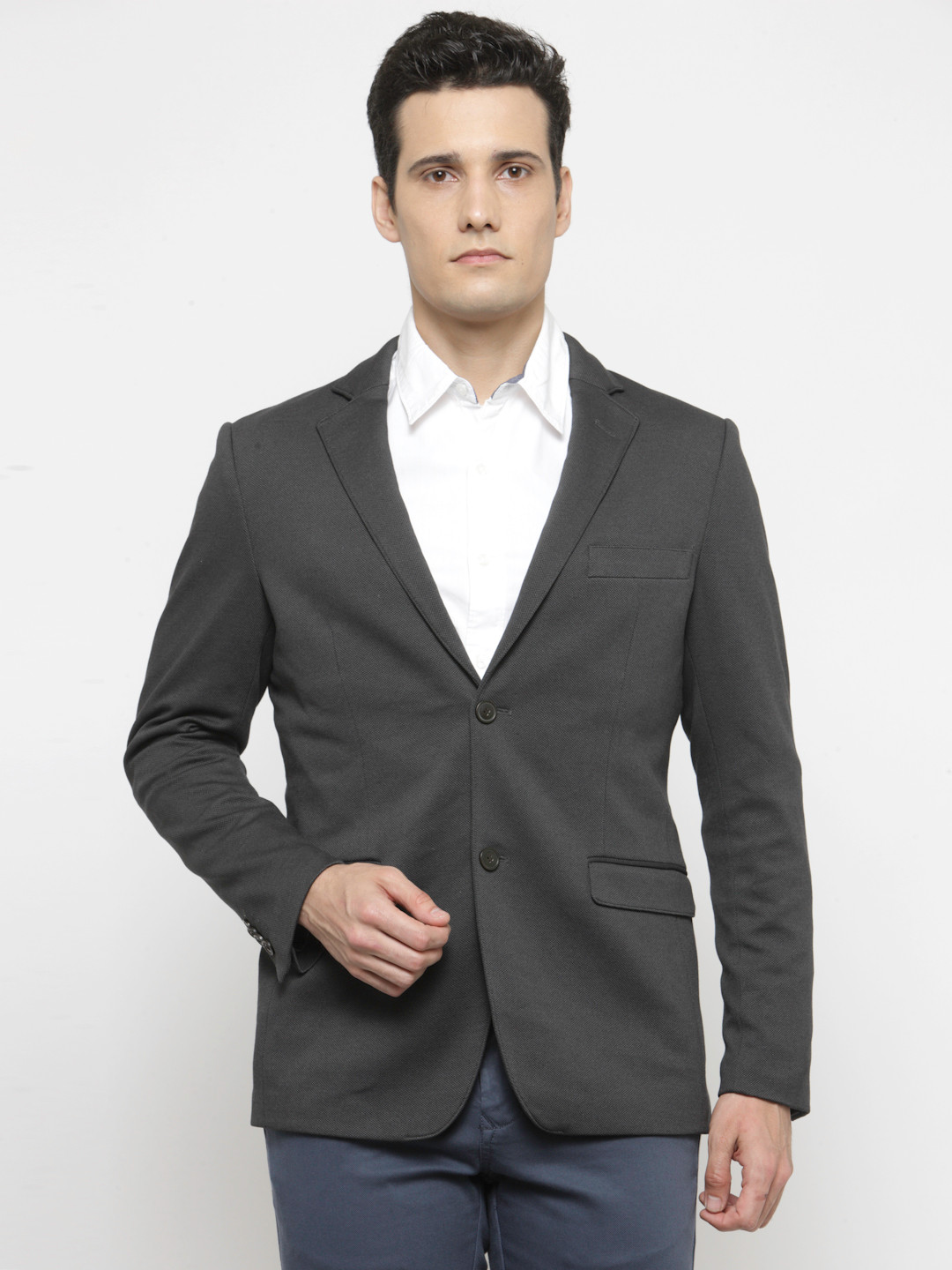 

Indian Terrain Grey Regular Fit Single-Breasted Formal Blazer, Black