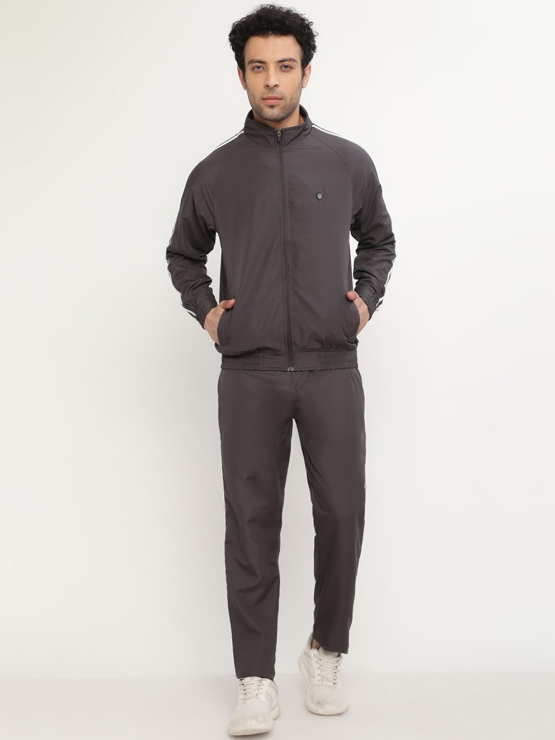 

Octave Men Grey Solid Tracksuit