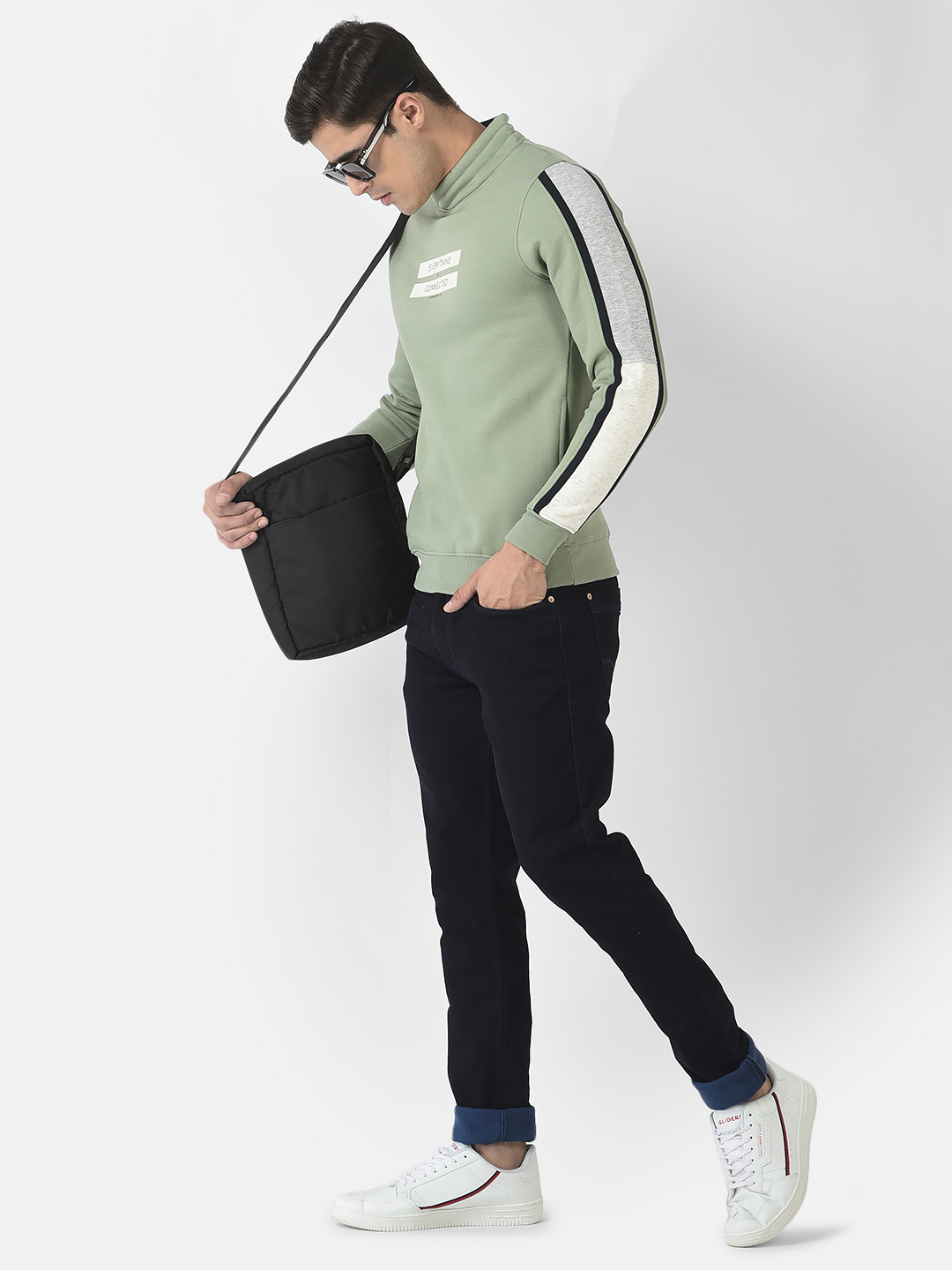 

Crimsoune Club Men Green Cotton Sweatshirt