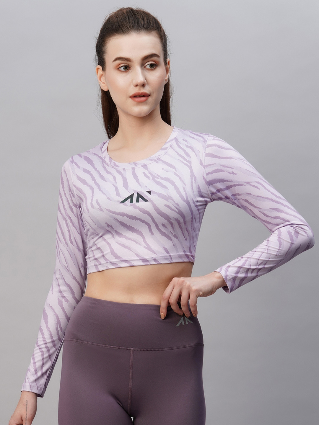 

AESTHETIC NATION Woman Lavender vogue Crop Top