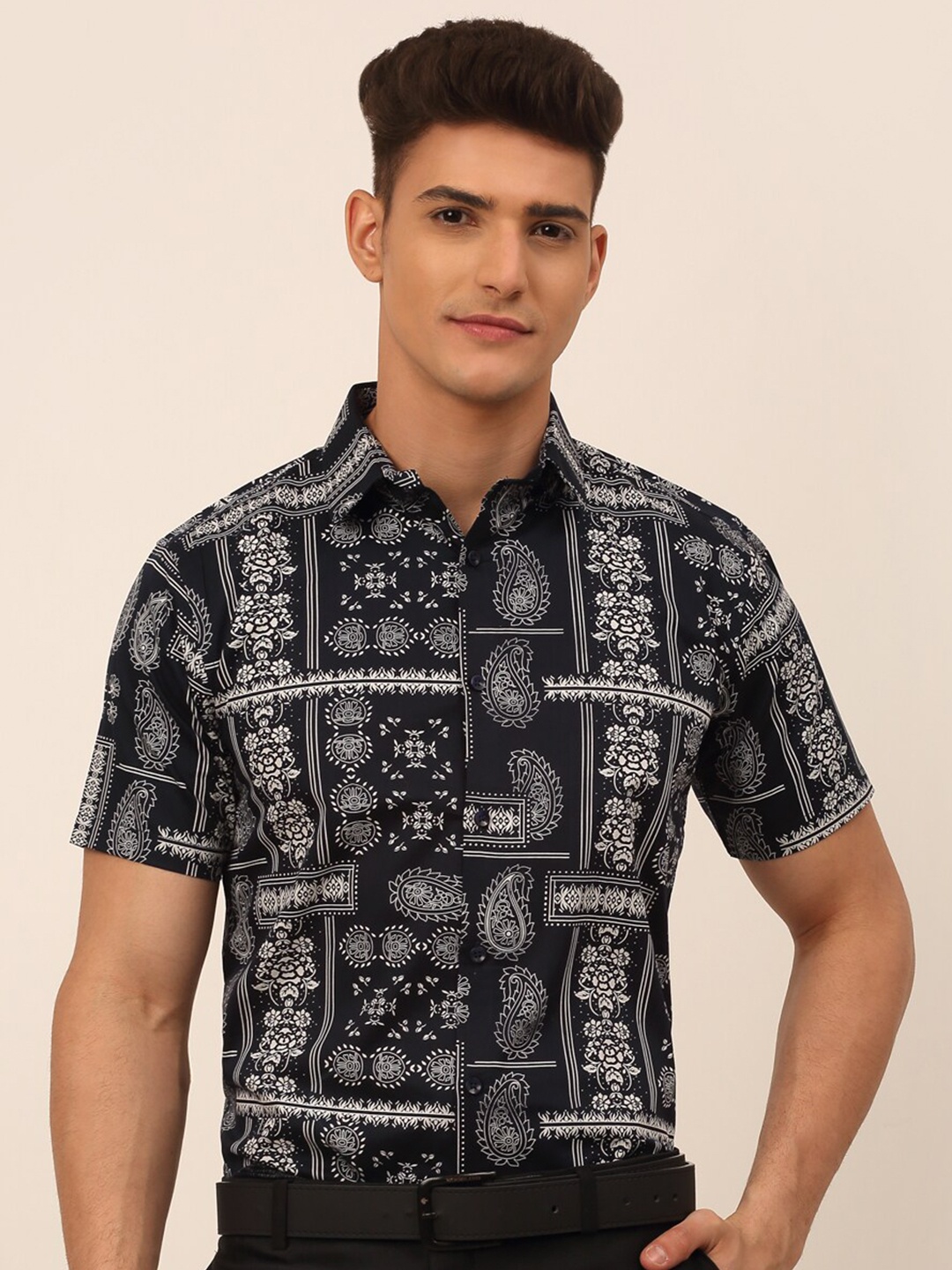 

JAINISH Men Navy Blue Classic Printed Cotton Formal Shirt