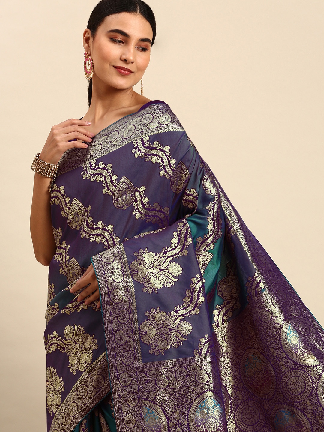 

HEEPOSH Navy Blue & Golden Ethnic Motifs Art Silk Banarasi Saree