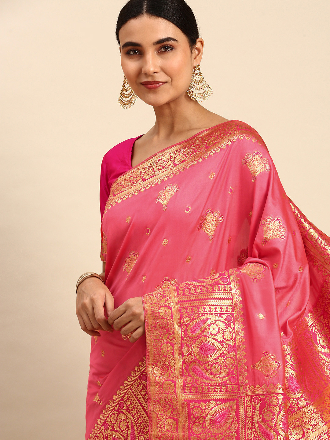 

HEEPOSH Pink & Golden Ethnic Motifs Art Silk Banarasi Saree