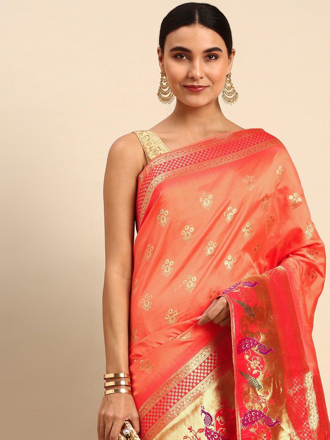 

HEEPOSH Peach-Coloured & Golden Ethnic Motifs Art Silk Banarasi Saree